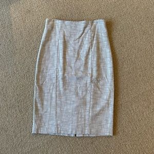 Banana Republic pencil skirt - size 6